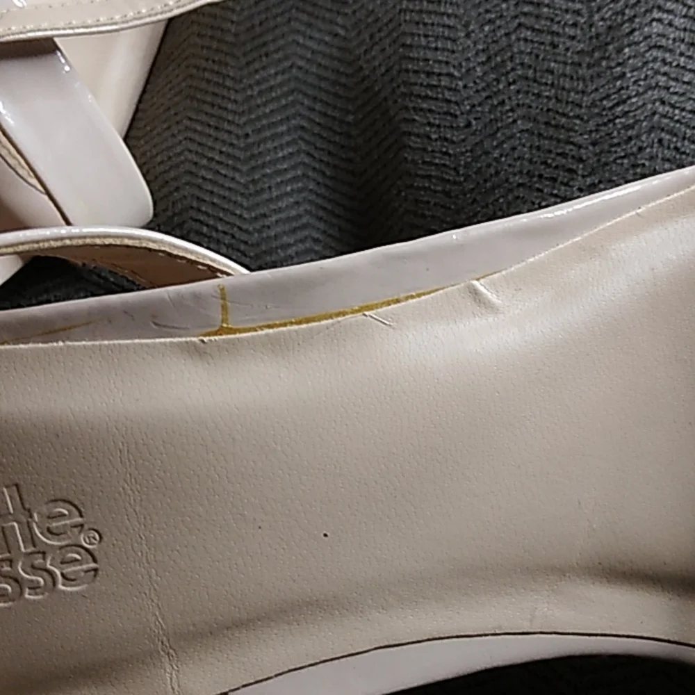 CHARLOTTE RUSSE Heels - Picture 7 of 9